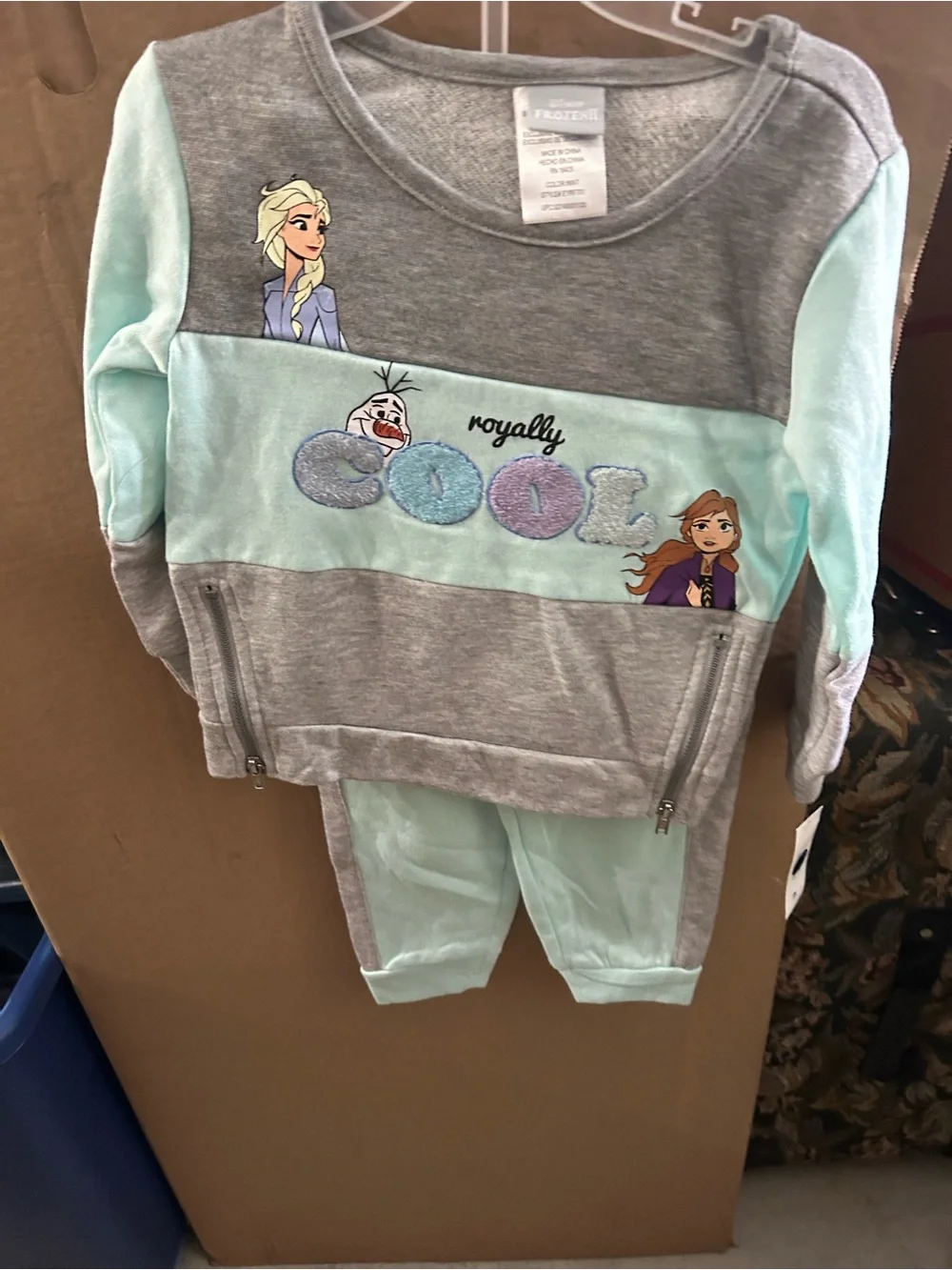 Disney 3t sweat